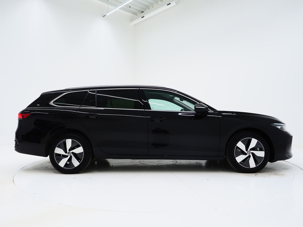Volkswagen Passat Variant 1.5 eHybrid 204PK 54