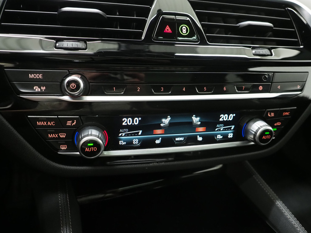 BMW 5 Serie Touring 530e M Sport Shadow Line 76
