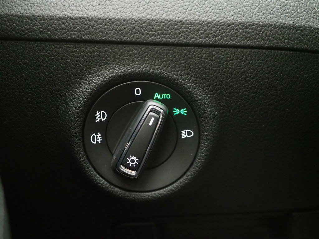 Škoda Superb Combi 1.4 TSI iV Style 20