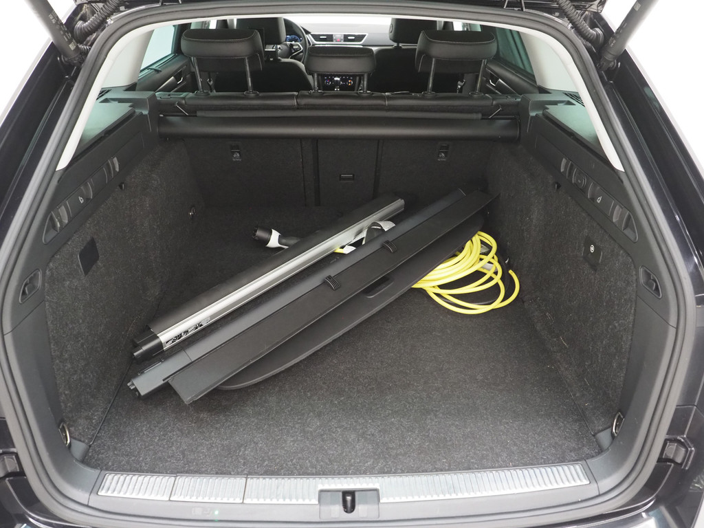 Škoda Superb Combi 1.4 TSI iV Style 41