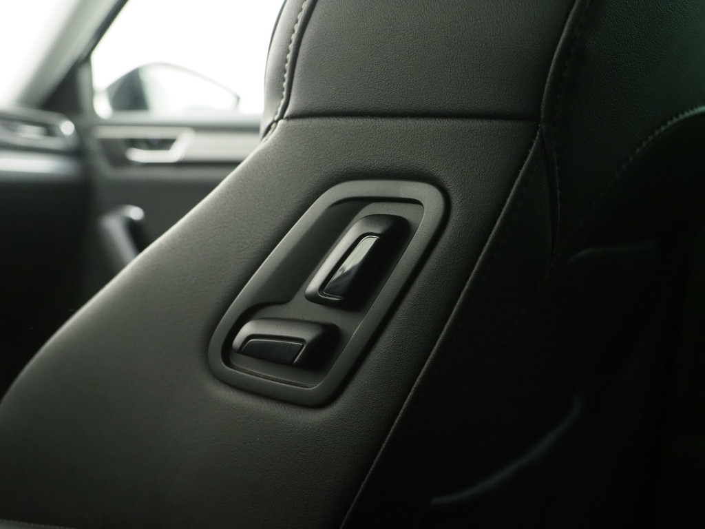 Škoda Superb Combi 1.4 TSI iV Style 82
