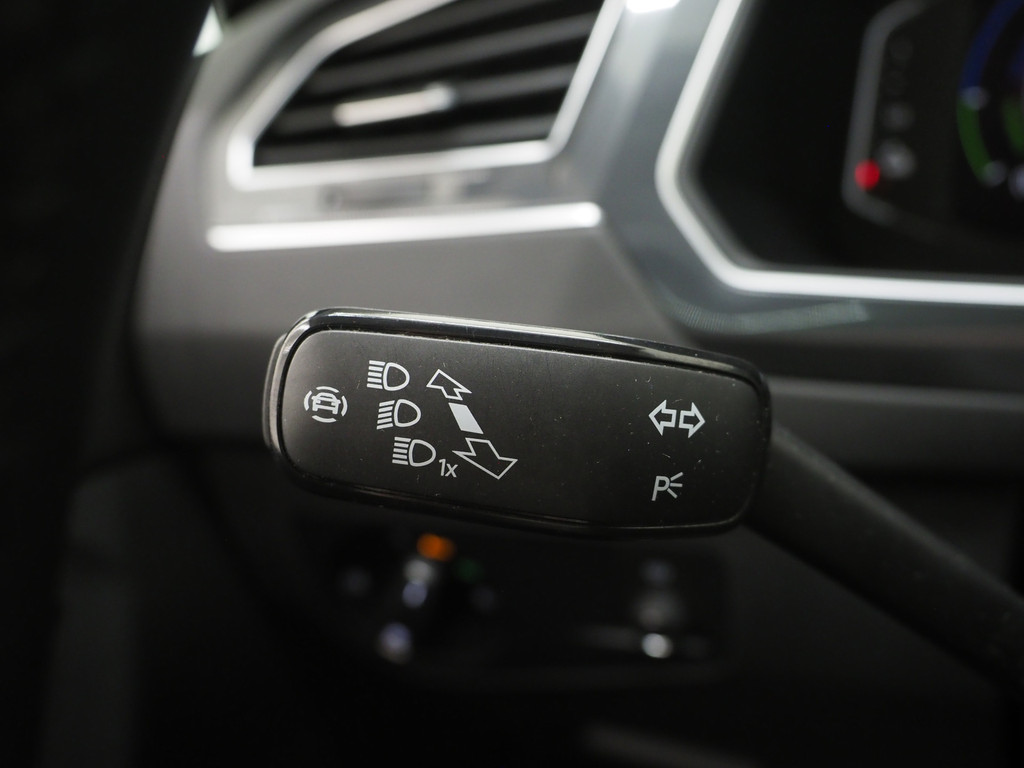 Volkswagen Tiguan 1.4 TSI eHybrid Elegance 19