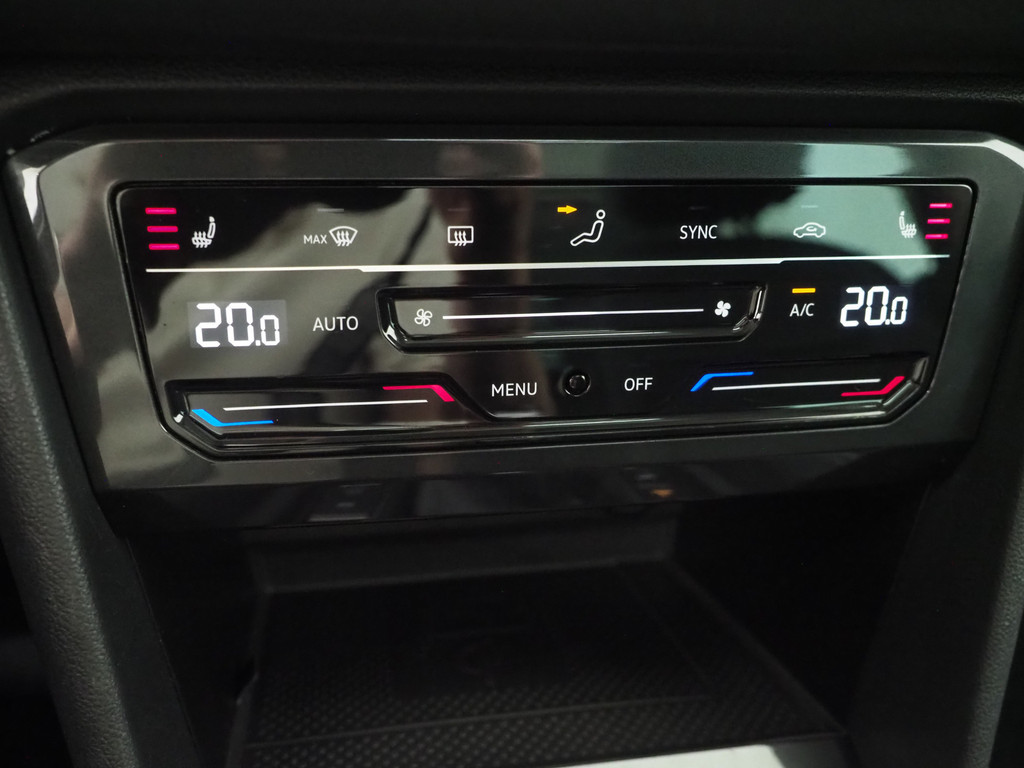 Volkswagen Tiguan 1.4 TSI eHybrid Elegance 73