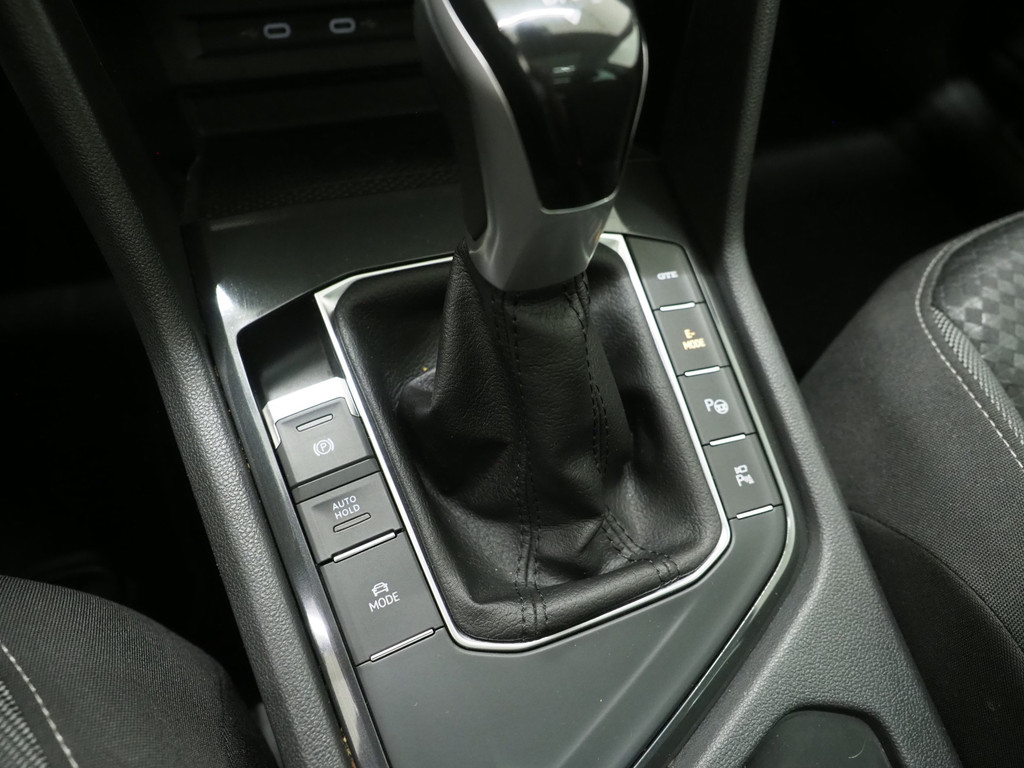Volkswagen Tiguan 1.4 TSI eHybrid Elegance 74