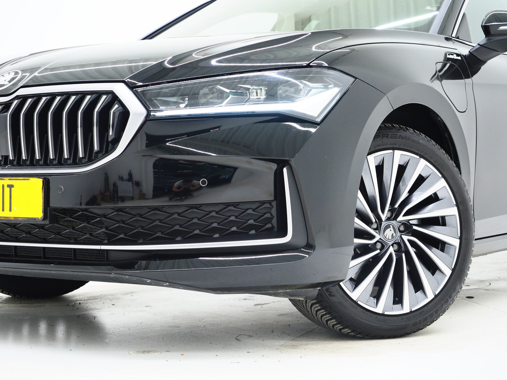 Škoda Superb Combi 1.5 TSI PHEV Laurin & Klement 5