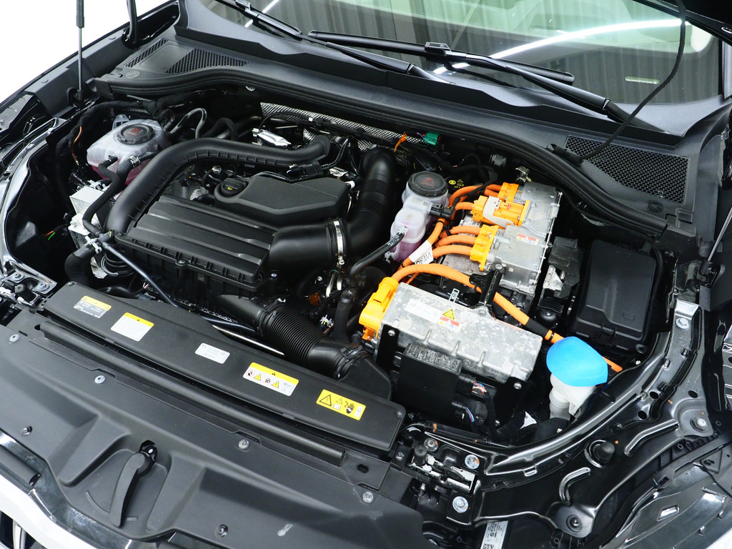 Škoda Superb Combi 1.5 TSI PHEV Laurin & Klement 54