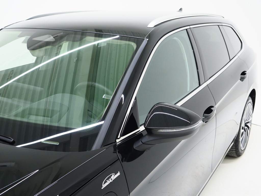 Škoda Superb Combi 1.5 TSI PHEV Laurin & Klement 60