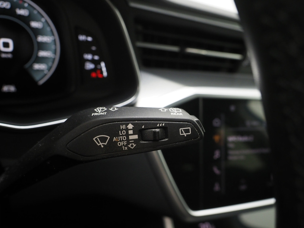 Audi A6 Avant 50 TFSI e quattro S-Line 24
