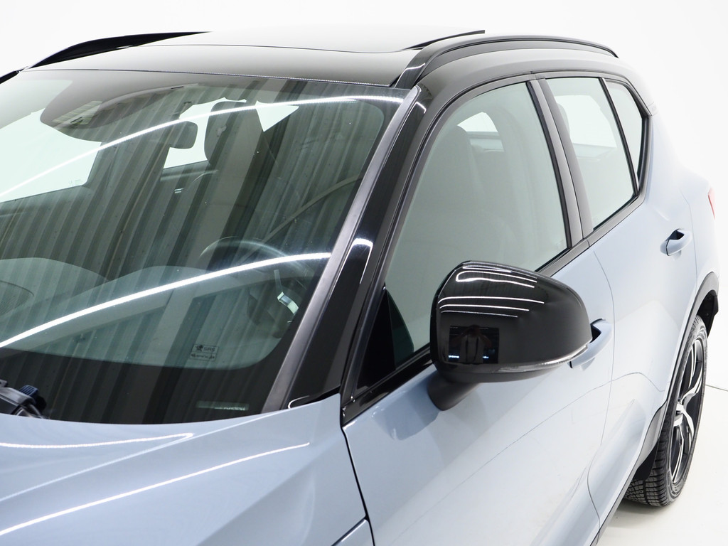 Volvo XC40 1.5 T5 Recharge R-Design 13