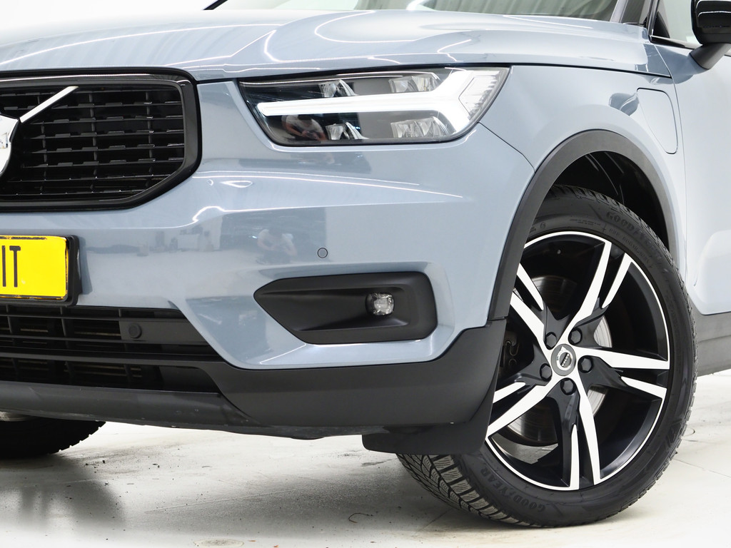 Volvo XC40 1.5 T5 Recharge R-Design 47
