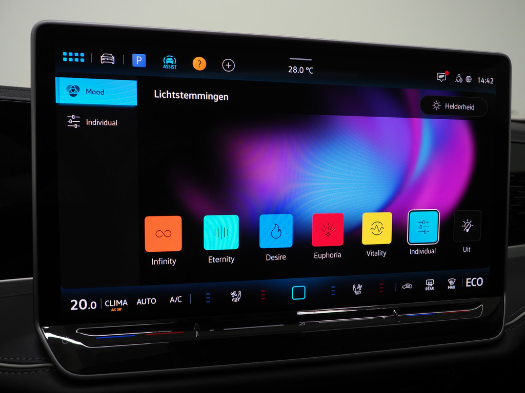 Volkswagen Passat Variant 1.5 eHybrid Elegance 34