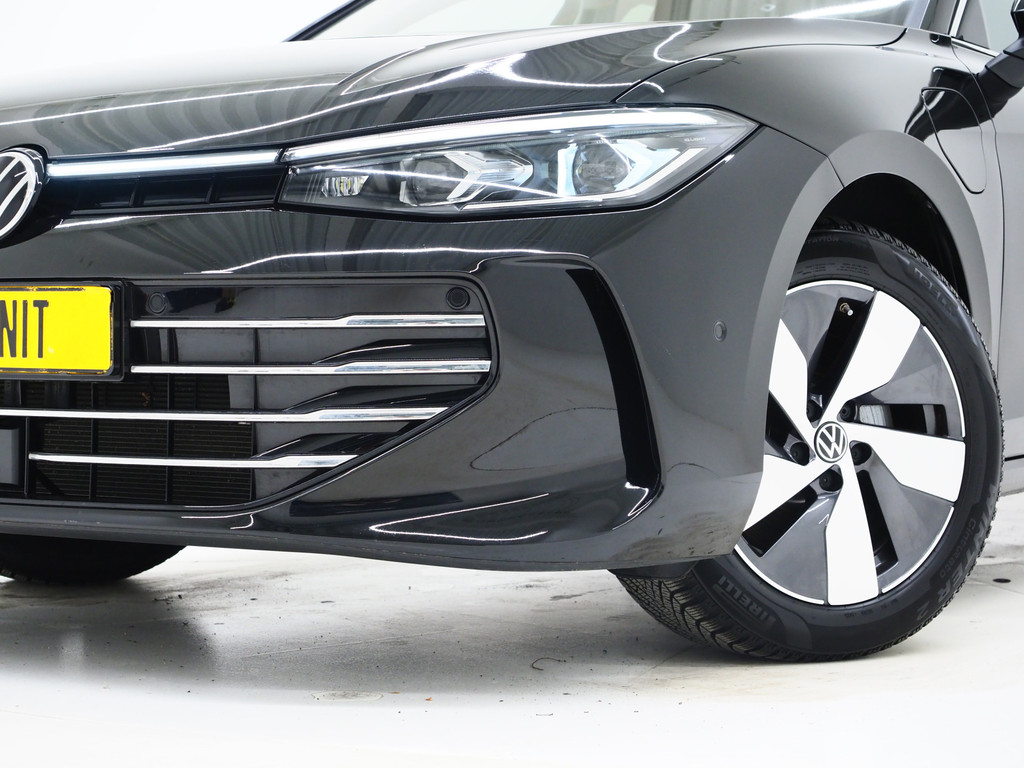 Volkswagen Passat Variant 1.5 eHybrid Elegance 5