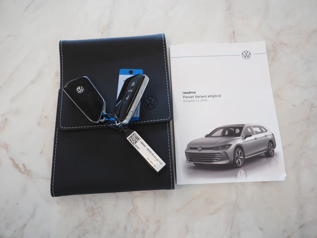 Volkswagen Passat Variant 1.5 eHybrid Elegance 56