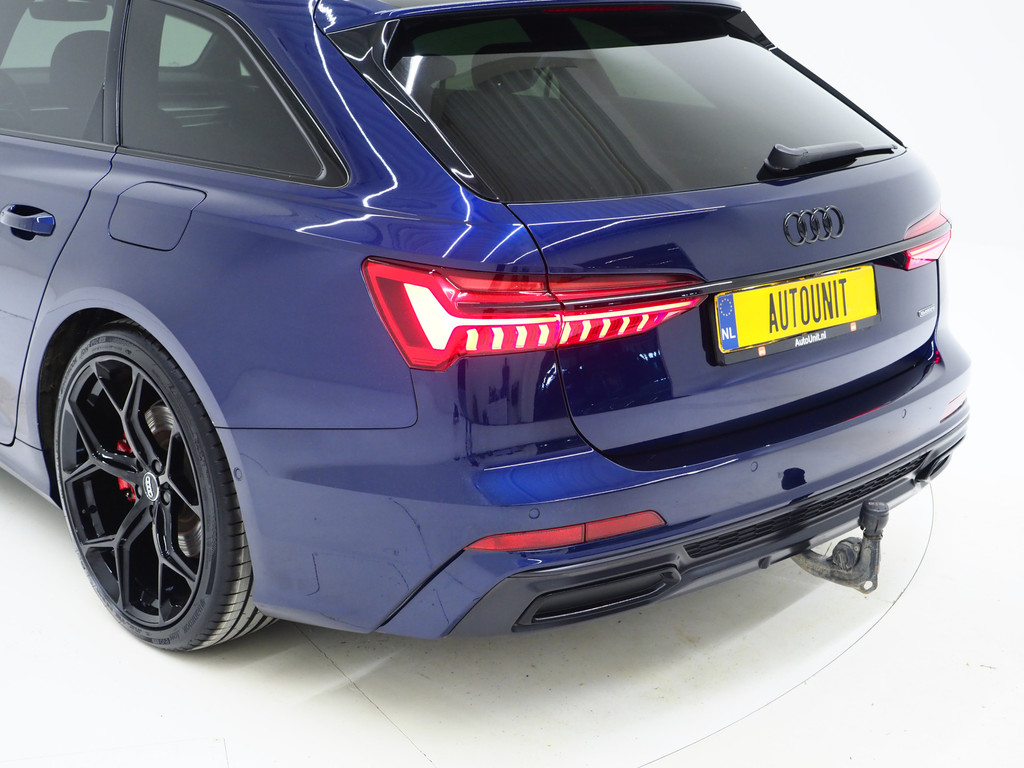 Audi A6 Avant 55 TFSI e quattro Competition Full Black 12