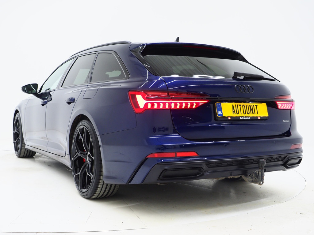 Audi A6 Avant 55 TFSI e quattro Competition Full Black 2
