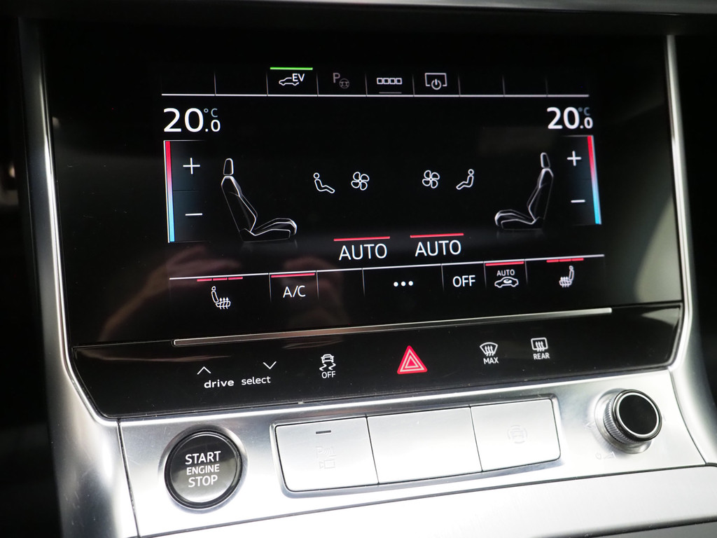 Audi A6 Avant 55 TFSI e quattro Competition Full Black 32
