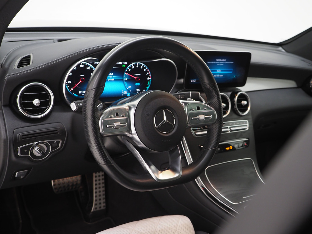 Mercedes-Benz GLC 300e 4MATIC AMG Manufaktur 17