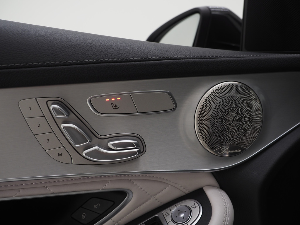Mercedes-Benz GLC 300e 4MATIC AMG Manufaktur 59