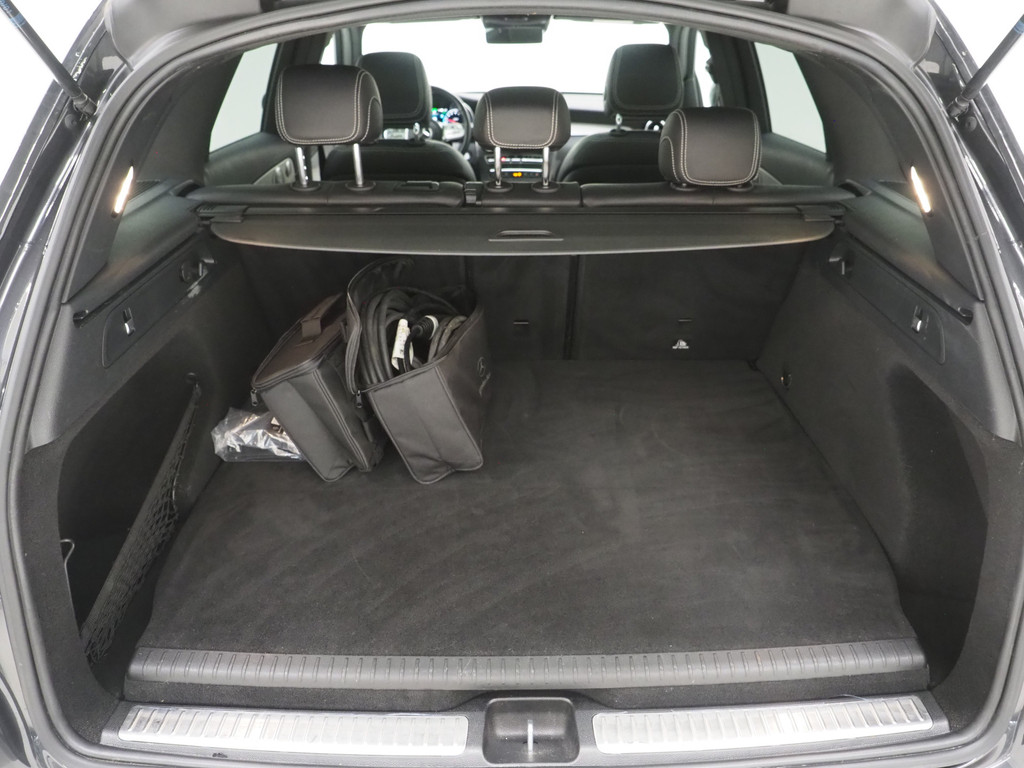 Mercedes-Benz GLC 300e 4MATIC AMG Manufaktur 80
