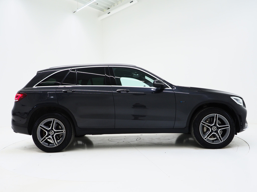 Mercedes-Benz GLC 300e 4MATIC AMG Manufaktur 9