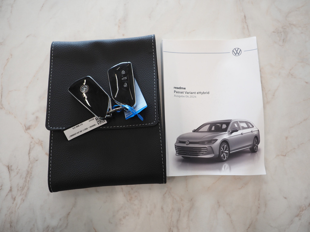 Volkswagen Passat Variant 1.5 eHybrid Elegance 44
