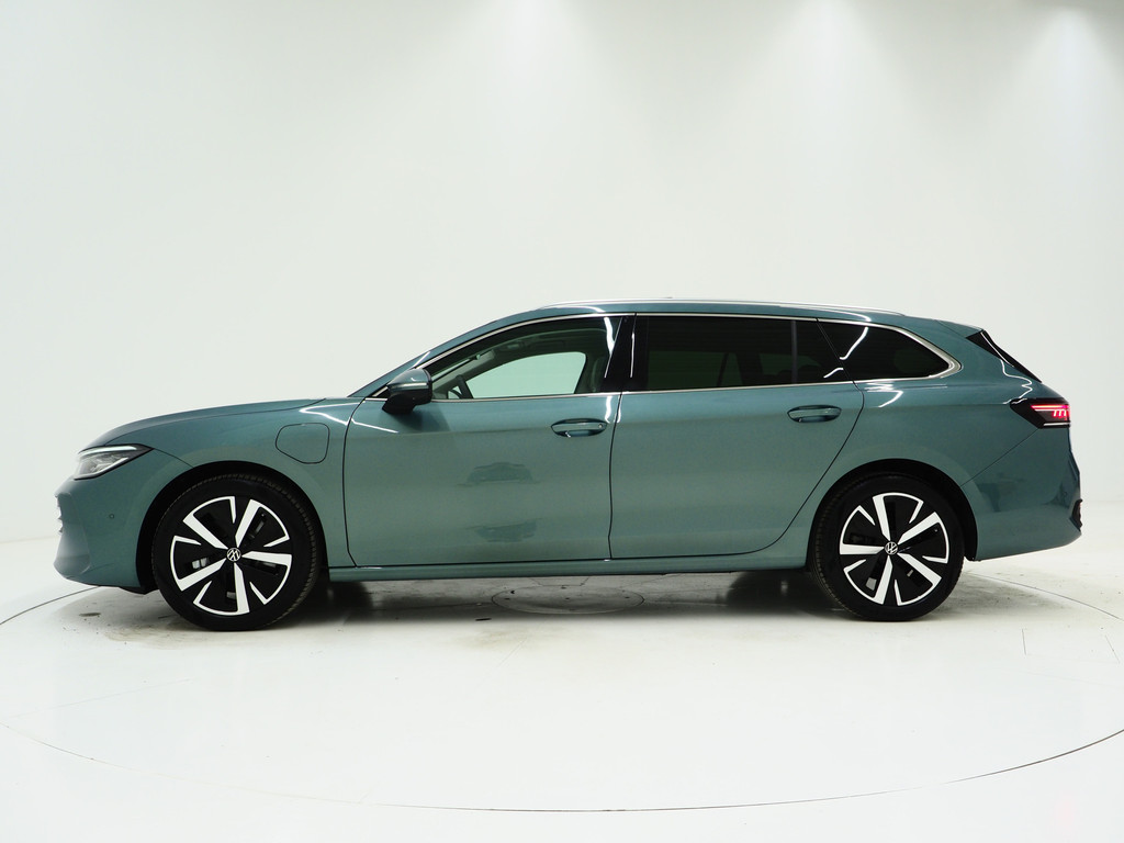 Volkswagen Passat Variant 1.5 eHybrid Elegance 54