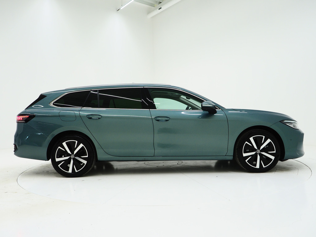 Volkswagen Passat Variant 1.5 eHybrid Elegance 55
