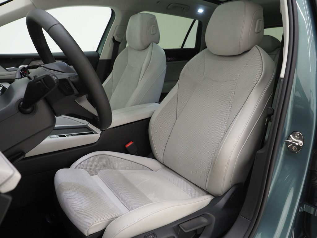 Volkswagen Passat Variant 1.5 eHybrid Elegance 60