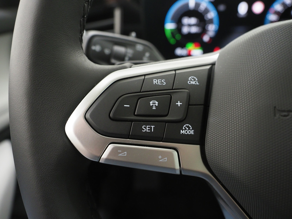 Volkswagen Passat Variant 1.5 eHybrid Elegance 65