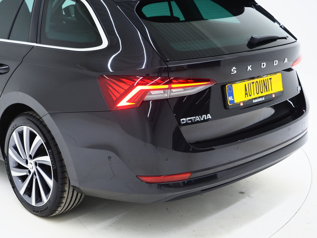 Škoda Octavia Combi 1.4 TSI iV PHEV 12