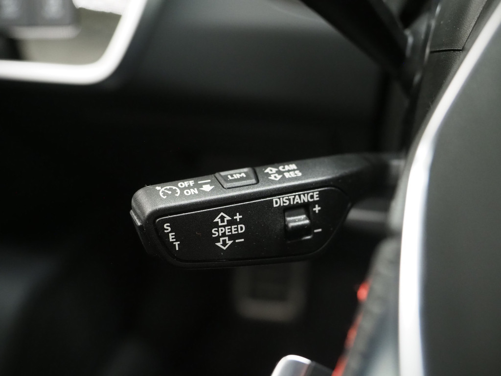Audi A6 Avant 55 TFSI e quattro Competition Facelift 24