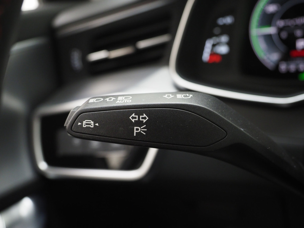 Audi A6 Avant 55 TFSI e quattro Competition Facelift 67
