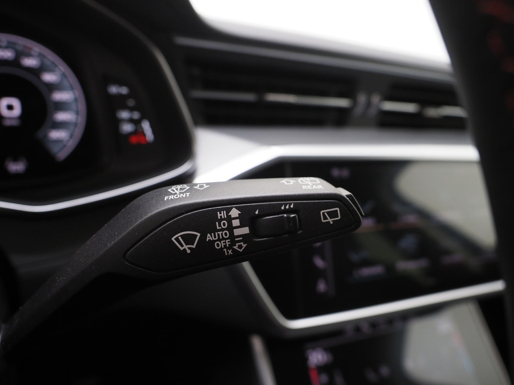 Audi A6 Avant 55 TFSI e quattro Competition Facelift 71
