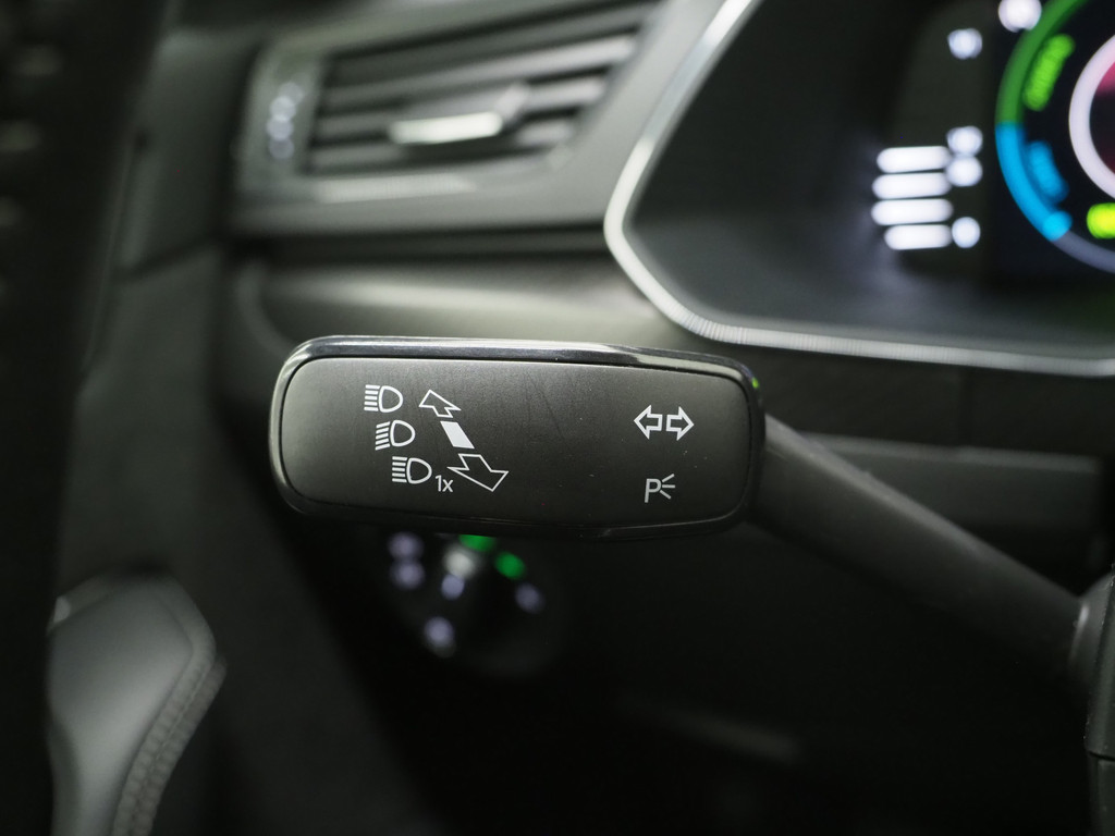 Škoda Superb Combi 1.4 TSI iV Sportline 65