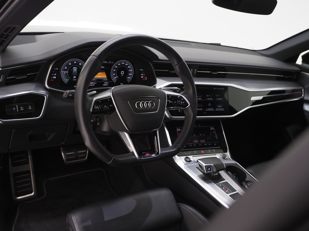 Audi A6 Avant 55 TFSI e quattro Competition Full Black 15