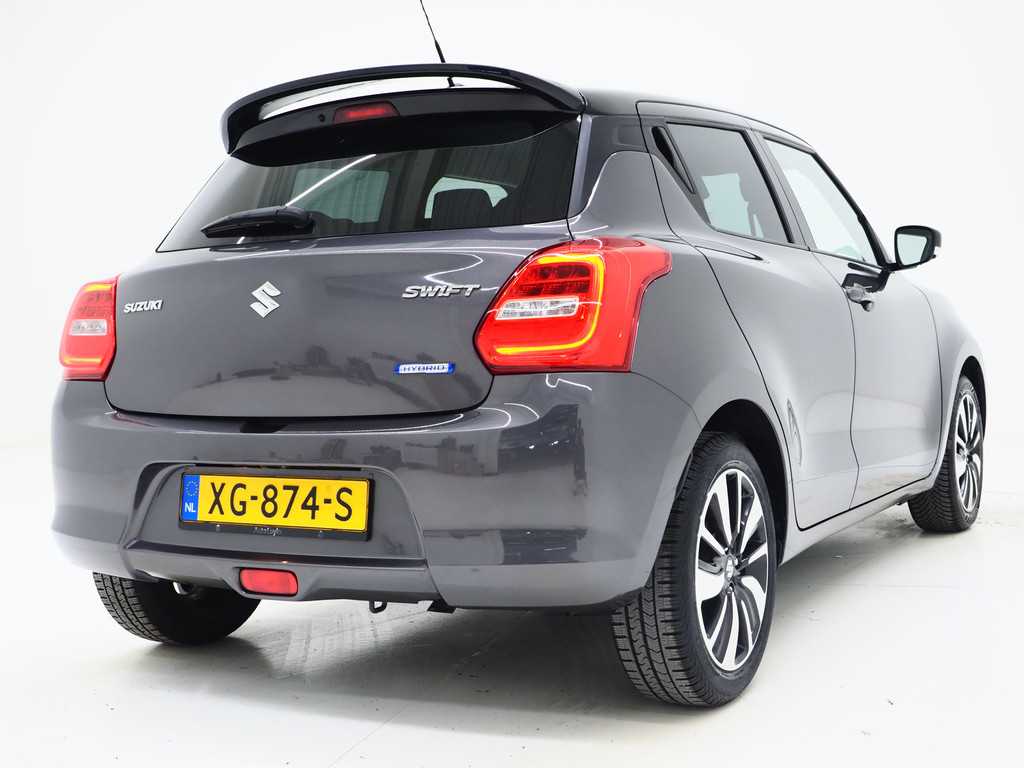 Suzuki Swift 1.0 Style Smart Hybrid 49