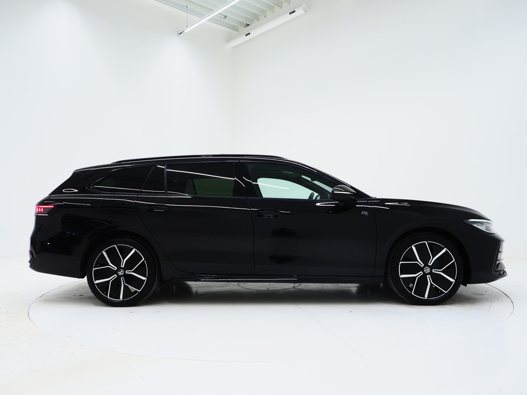 Volkswagen Passat Variant 1.5 eHybrid R-Line 9