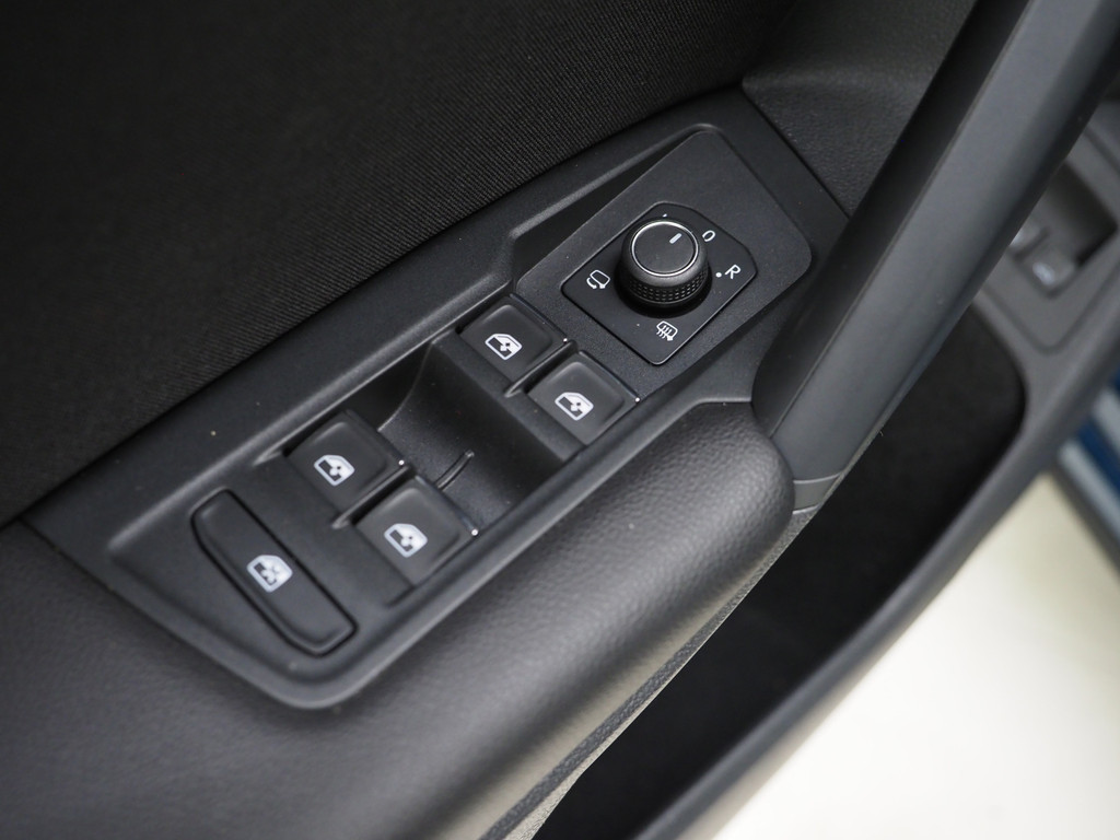 Volkswagen Tiguan 1.4 TSI eHybrid Elegance 18