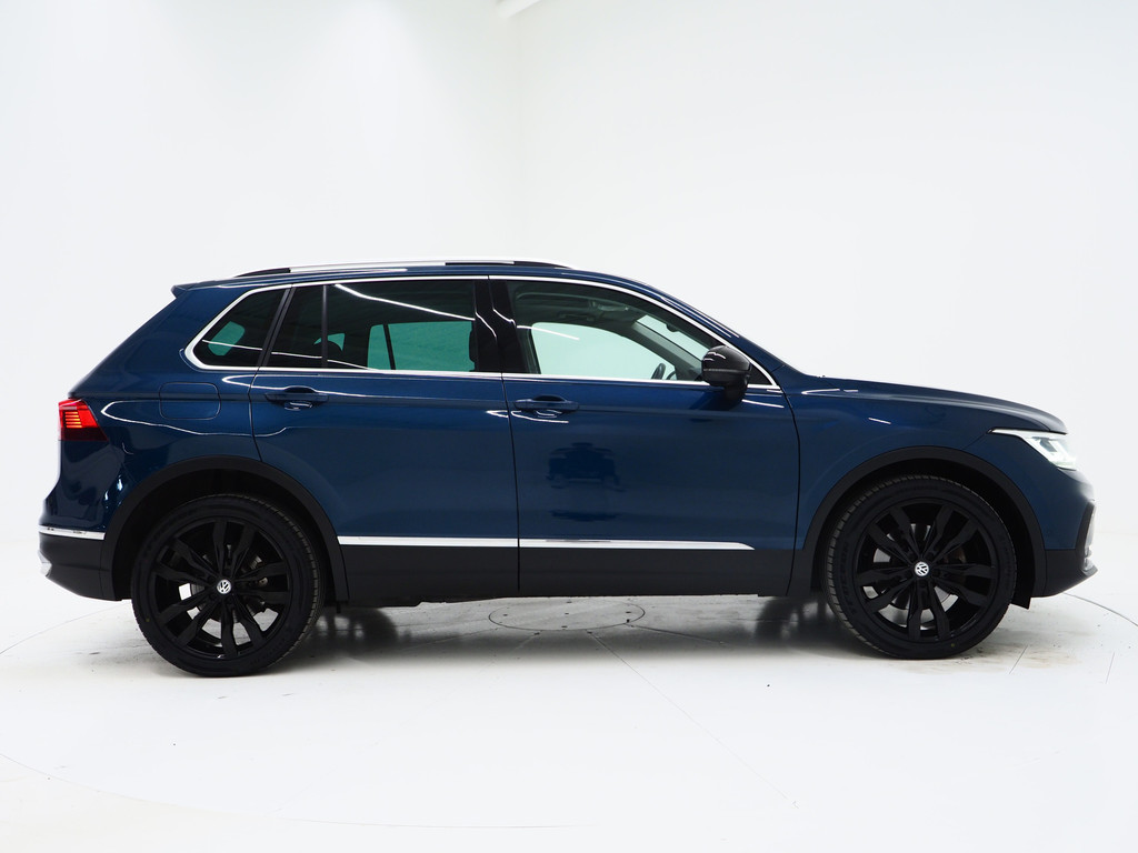 Volkswagen Tiguan 1.4 TSI eHybrid Elegance 9