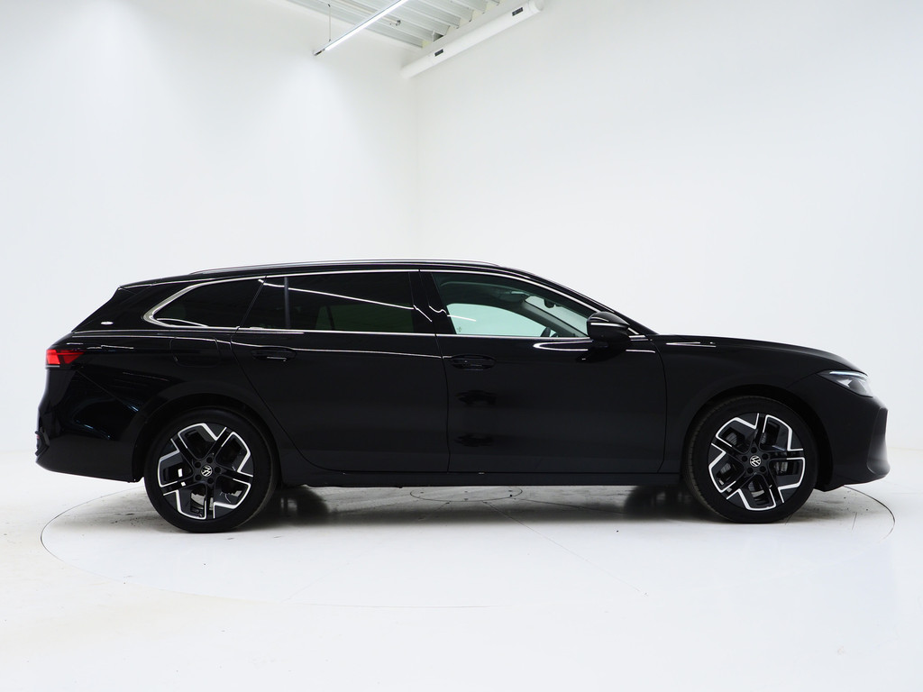 Volkswagen Passat Variant 1.5 eHybrid 204PK 54