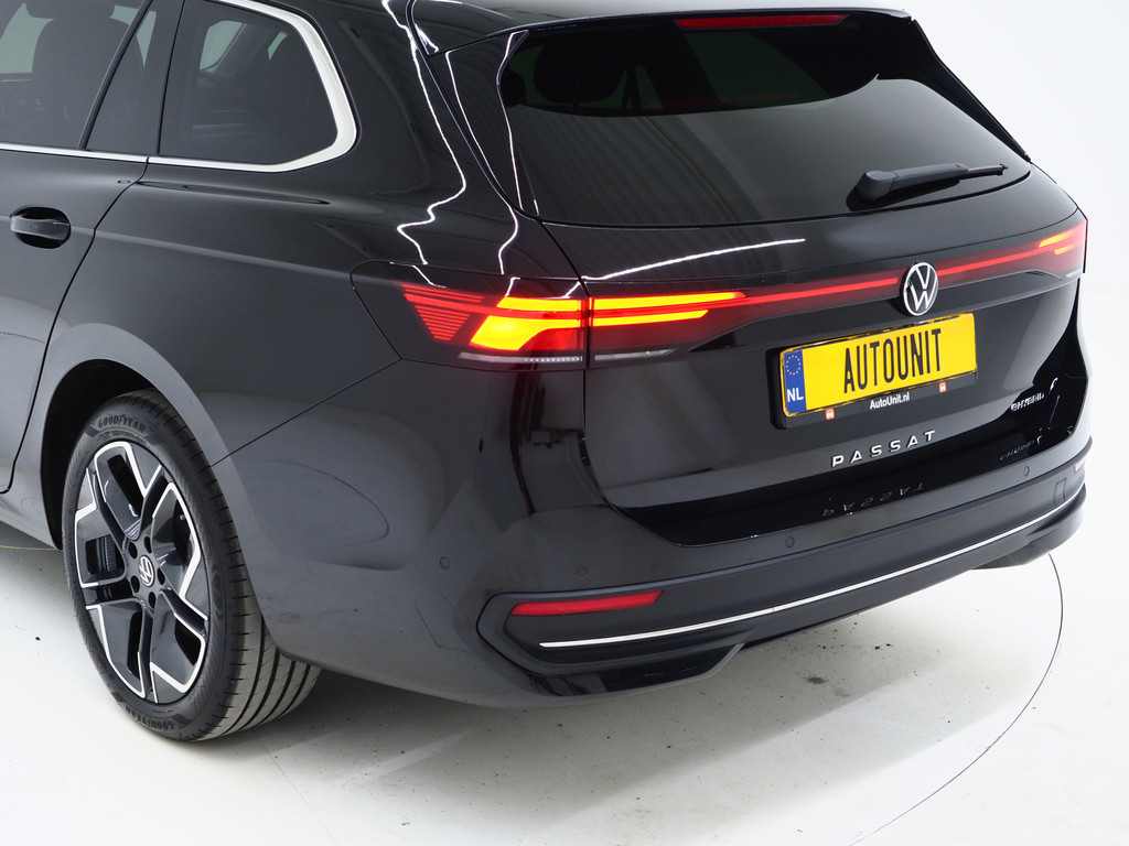 Volkswagen Passat Variant 1.5 eHybrid 204PK 58