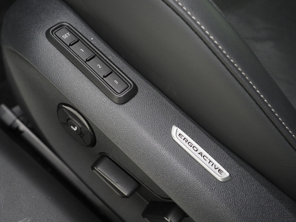 Volkswagen Passat Variant 1.5 eHybrid 204PK 65