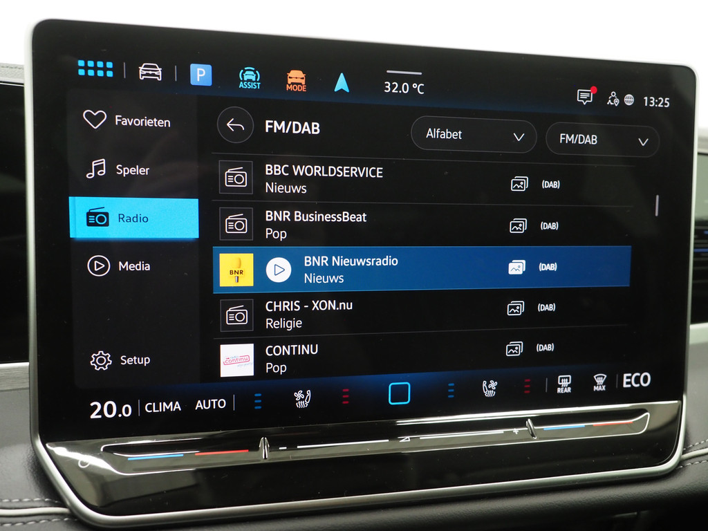 Volkswagen Passat Variant 1.5 eHybrid 204PK 73