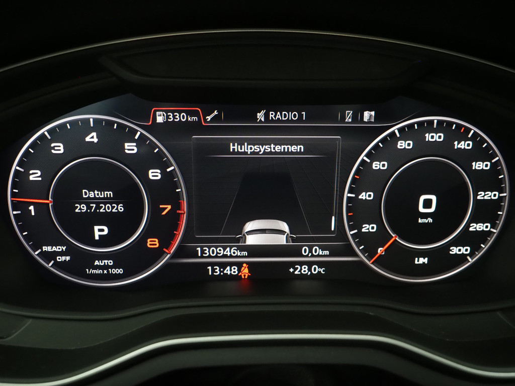 Audi A4 Avant 45 TFSI quattro Hybrid 23