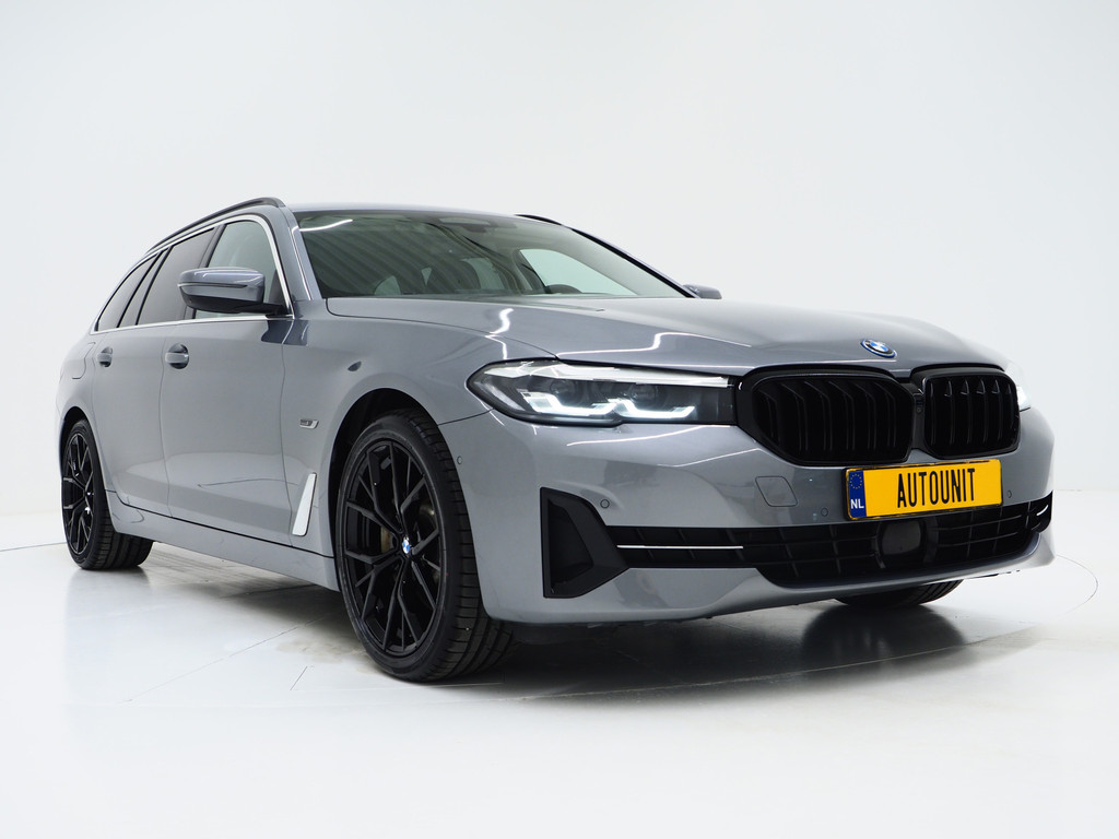 BMW 5 Serie Touring 530e 48