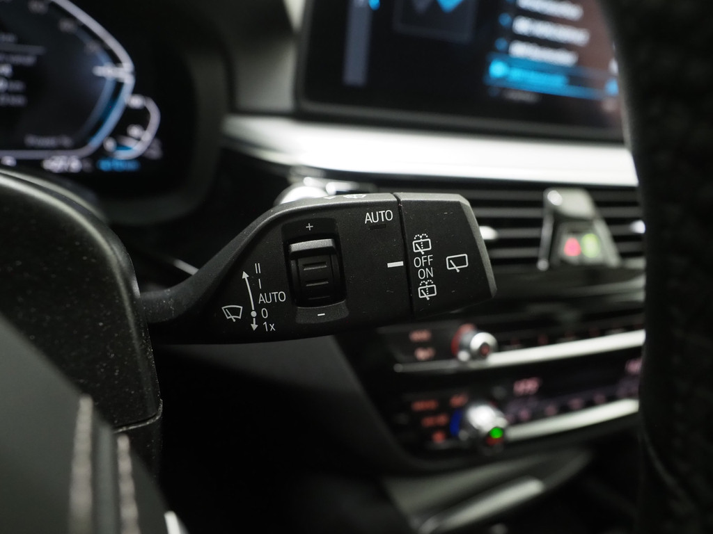 BMW 5 Serie Touring 530e 59