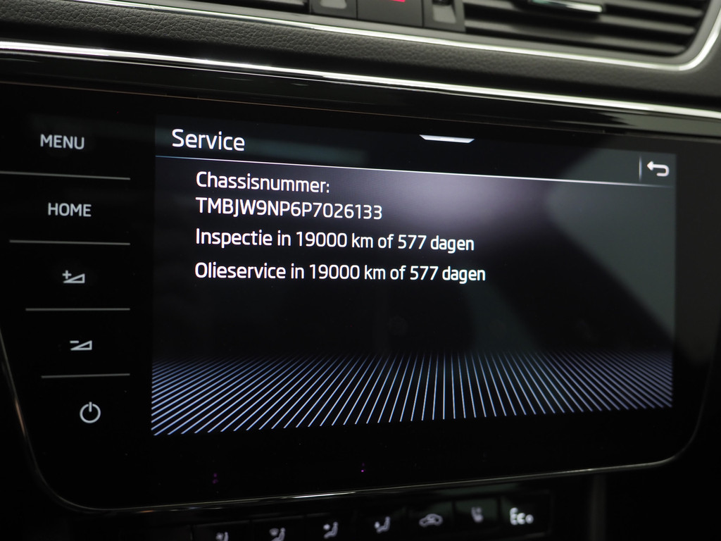 Škoda Superb Combi 1.4 TSI iV Laurin & Klement 75