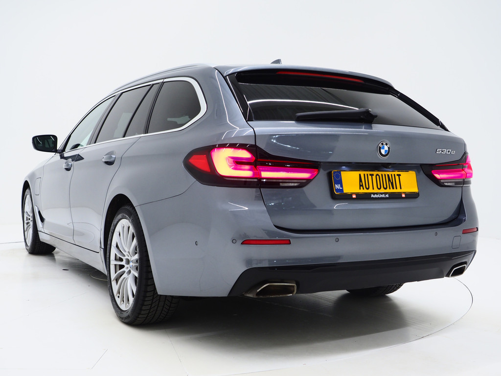 BMW 5 Serie Touring 530e 2