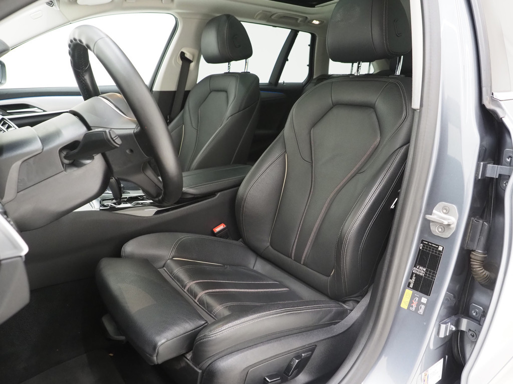 BMW 5 Serie Touring 530e 3