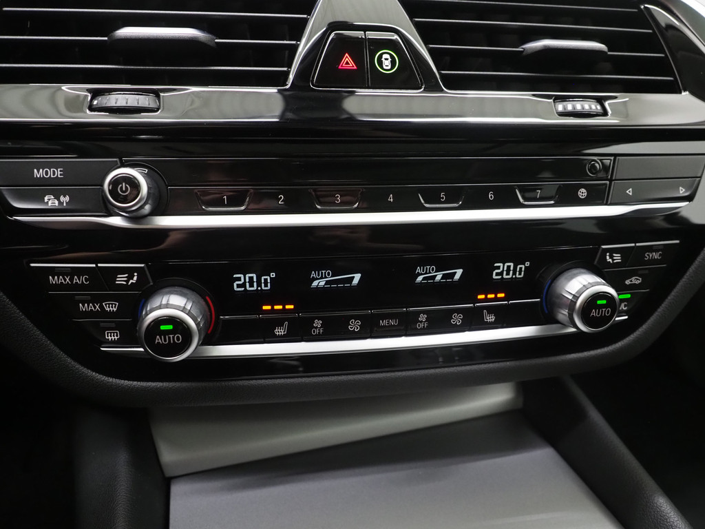 BMW 5 Serie Touring 530e 67